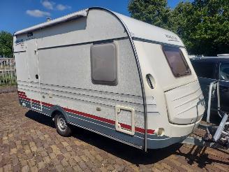 krockskadad bil caravan Home Car  Racer 39 ATF  Mover voortent en luifel 2004/2