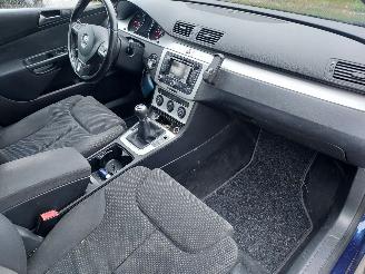 Volkswagen Passat 2.0 TDI picture 7