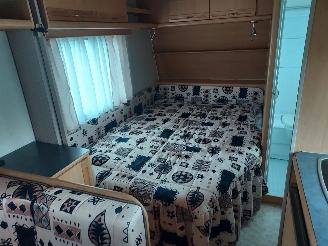 Adria  5204 PX + Voortent en frans bed picture 5