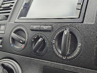 Volkswagen Transporter 2.5 TDI picture 10