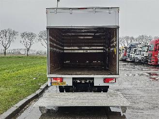 Mercedes Sprinter  picture 11