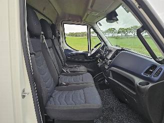 Iveco Daily 35C18 picture 7