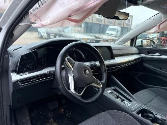 Volkswagen Golf  picture 10