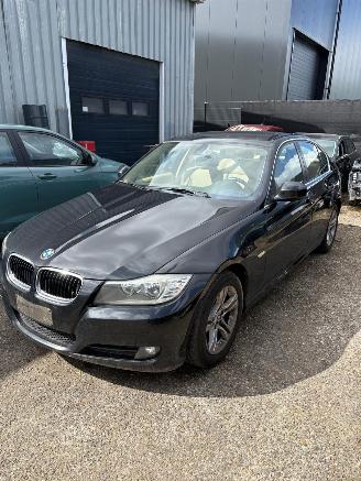 skadebil auto BMW 3-serie n43b20a 318i 2009/9