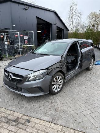 Salvage car Mercedes Nexia a160 2016/10