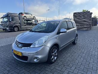 Schadeauto Nissan Note 1.6 Navi  - Airco 2011/1