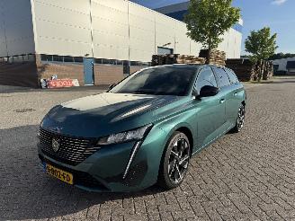 krockskadad bil auto Peugeot 308 SW 1.2 PureTech Clima - Navi - Euro6 2023/1