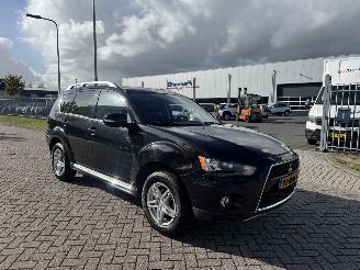 uszkodzony samochody osobowe Mitsubishi Outlander 2.0 Intro Edition AUTOMAAT 2010/8