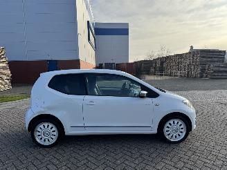 Volkswagen Up! White Up Navi picture 5