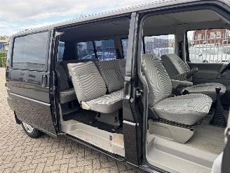 Volkswagen Caravelle 2.5 Benzine picture 15