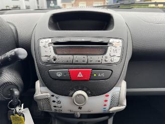 Peugeot 107 1.0 12V XS  AIRCO picture 13