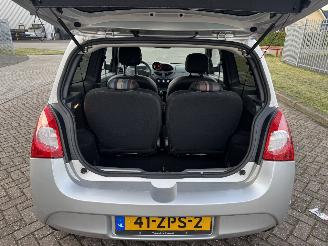 Renault Twingo 1.2 16V Collection AIRCO picture 12