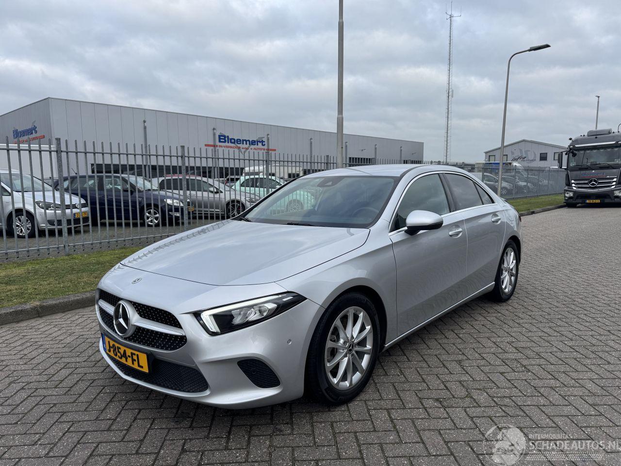 Mercedes A-klasse A200 Aut. Advantage Clima - Navi