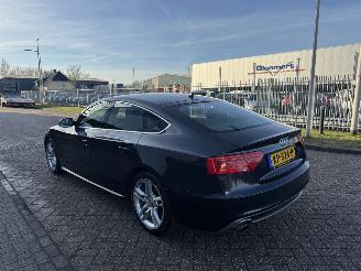 Audi A5 1.8 TFSI Adrenalin Clima - Navi picture 3