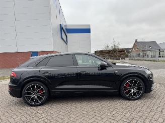Vaurioauto  passenger cars Audi Q8 60 TFSI e quattro Competition 2020/12