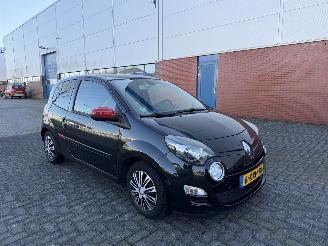 Schadeauto Renault Twingo 1.2 16V Dynamique Clima 2013/6