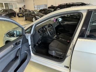 Volkswagen Golf 1.2 TSI  77Kw CLIMA - NAVI picture 8