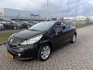 Peugeot 207 CC  1.6 VTI Clima picture 4