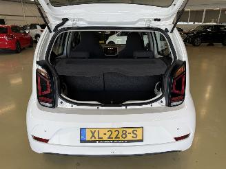 Volkswagen Up! 1.0 High Up AUTOMAAT picture 22