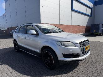  Audi Q7 4.2 V8 quattro 5+2 2008/3