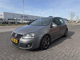 damaged passenger cars Volkswagen Golf 2.0 GTI 147Kw 2008/1