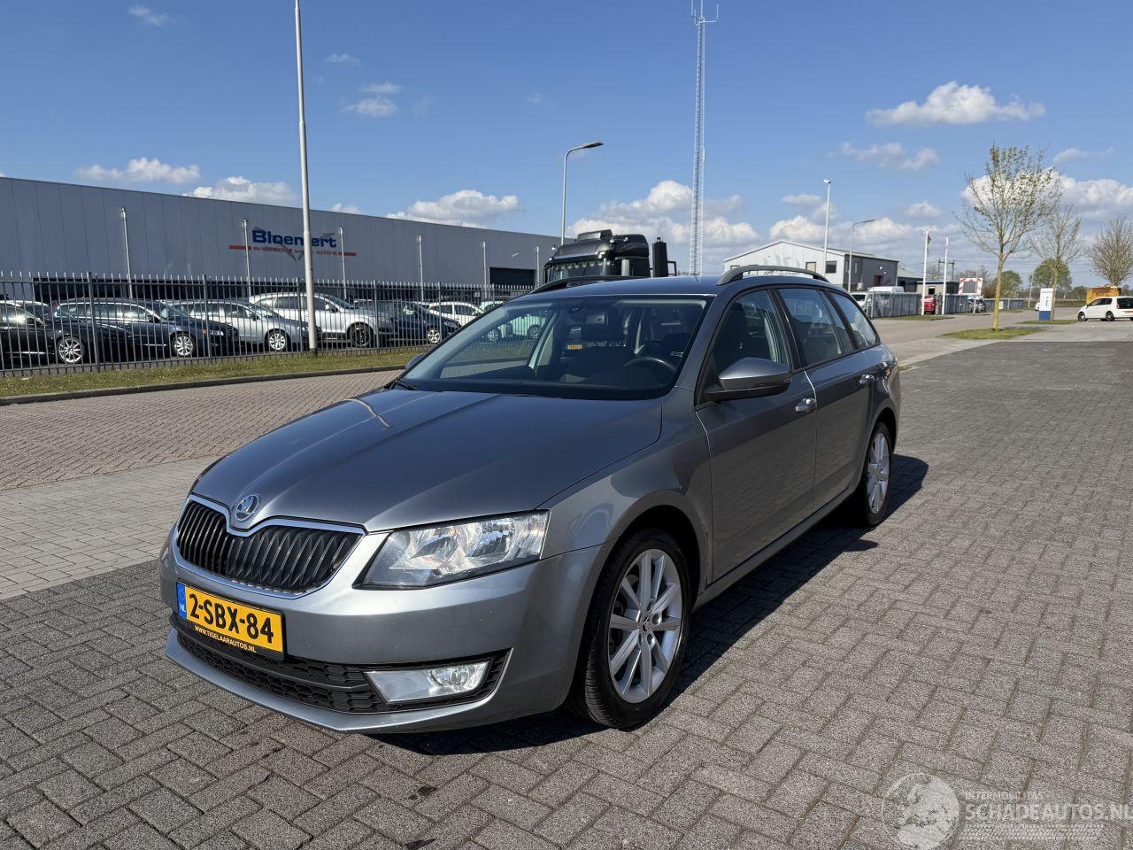Skoda Octavia 1.2 TSI 77Kw Clima - Navi
