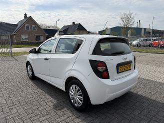 Chevrolet Aveo 1.2 63Kw AIRCO picture 3