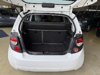 Chevrolet Aveo 1.2 63Kw AIRCO picture 13