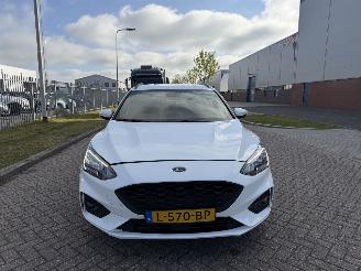 Ford Focus 1.0 EcoBoost Hybrid ST Line picture 8