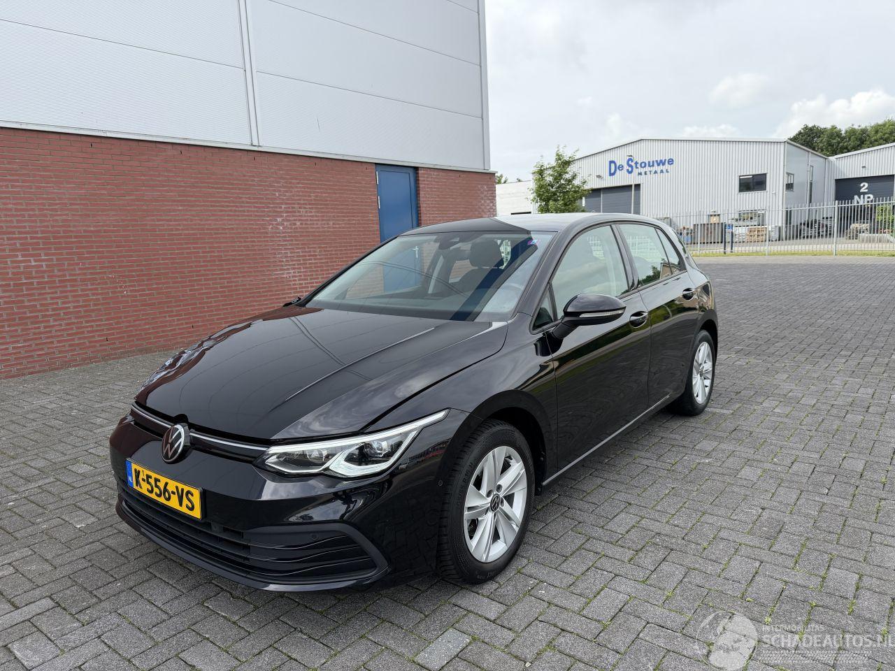 Volkswagen Golf 1.0 TSI 81Kw Clima - Navi