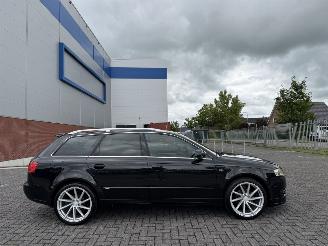 krockskadad bil auto Audi A4 2.0 96kw Clima 2005/3