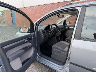 Volkswagen Crosstouran 1.4 TSI 103kw  7- Persoons picture 9