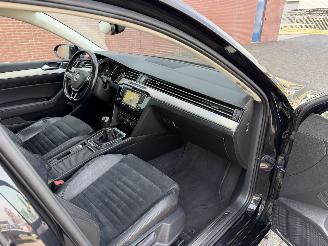 Volkswagen Passat 2.0 TDI 140kw Edition R picture 28