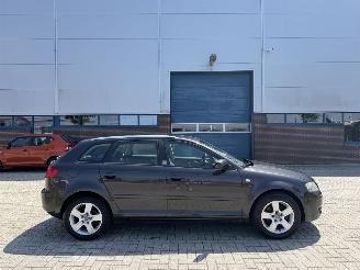 Vaurioauto  passenger cars Audi A3 1.6 85kw Clima 2007/6