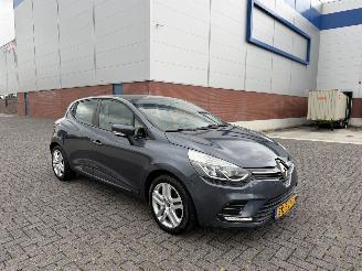 Renault Clio 0.9 TCe 66kw AIRCO picture 2