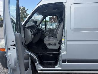 Renault  Master 2.5 DCI 84kw AIRCO picture 10