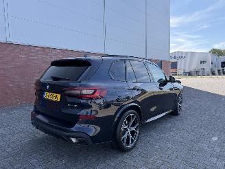 krockskadad bil auto BMW X5 xDrive30d High Executive M Sport 2023/2