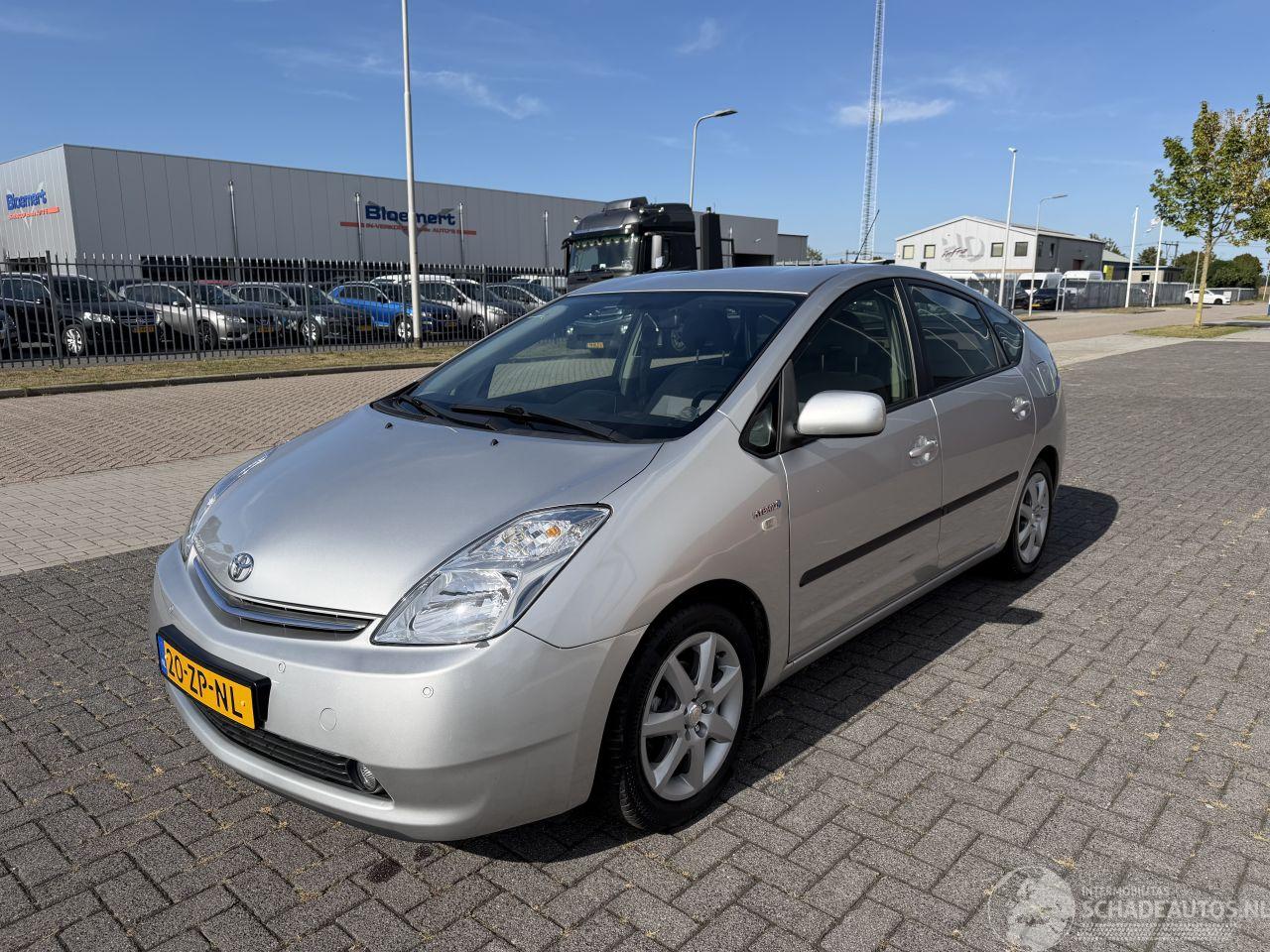 Toyota Prius 1.5 VVT-i Hybrid 183.000km!!!