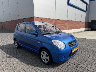 skadebil auto Kia Picanto 1.0 X-pect 2011/5