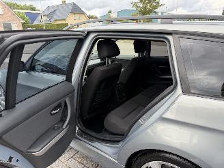 BMW 3-serie 320i  Automaat picture 11