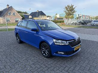 Vaurioauto  passenger cars Skoda Fabia 1.0 55kw Business Edition Clima - Navi 2019/7