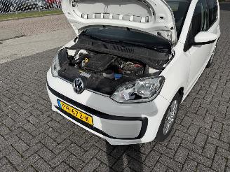 Volkswagen Up! 1.0 BMT Move Up picture 19