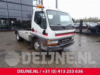 Auto da rottamare Mitsubishi Canter Canter, Ch.Cab/Pick-up, 2001 3.0 Di-D 16V 35 2004