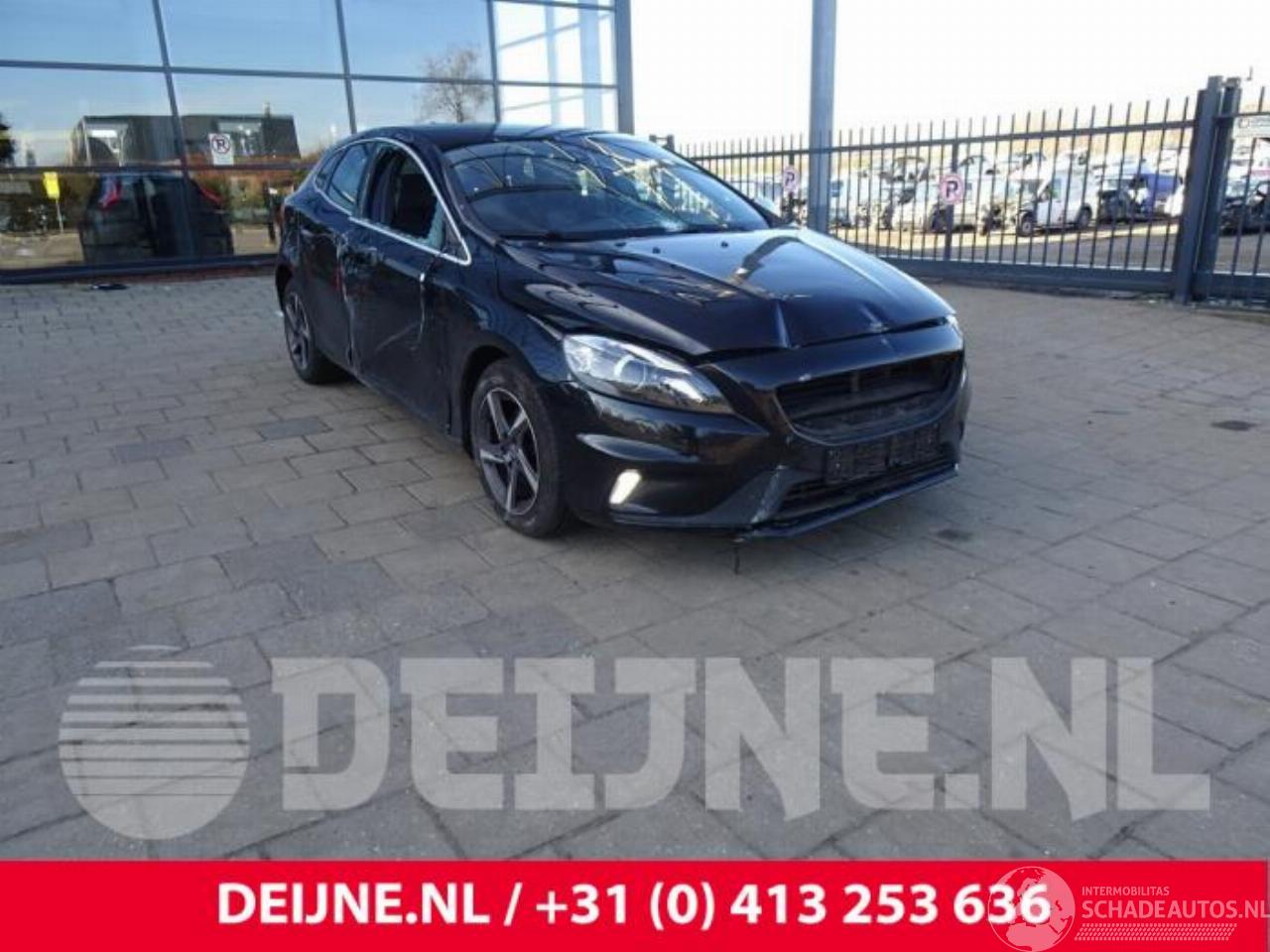 Volvo V-40 V40 (MV), Hatchback 5-drs, 2012 / 2019 2.0 D2 16V