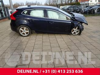 Volvo V-40 V40 (MV), Hatchback 5-drs, 2012 / 2019 2.0 D2 16V picture 8