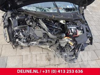 Volvo V-40 V40 (MV), Hatchback 5-drs, 2012 / 2019 2.0 D2 16V picture 9