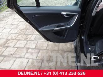 Volvo V-60 V60 I (FW/GW), Combi, 2010 / 2018 2.0 D2 16V picture 32