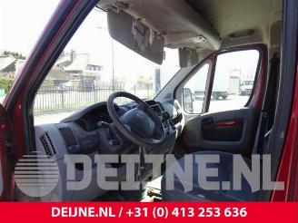 Peugeot Boxer Boxer (U9), Van, 2006 2.2 HDi 120 Euro 4 picture 16