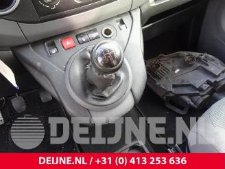 Peugeot Partner Partner (GC/GF/GG/GJ/GK), Van, 2008 / 2018 1.6 HDI 75 16V picture 21
