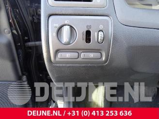 Volvo S-60 S60 I (RS/HV), Sedan, 2000 / 2010 2.4 20V Bi-fuel LPG picture 27